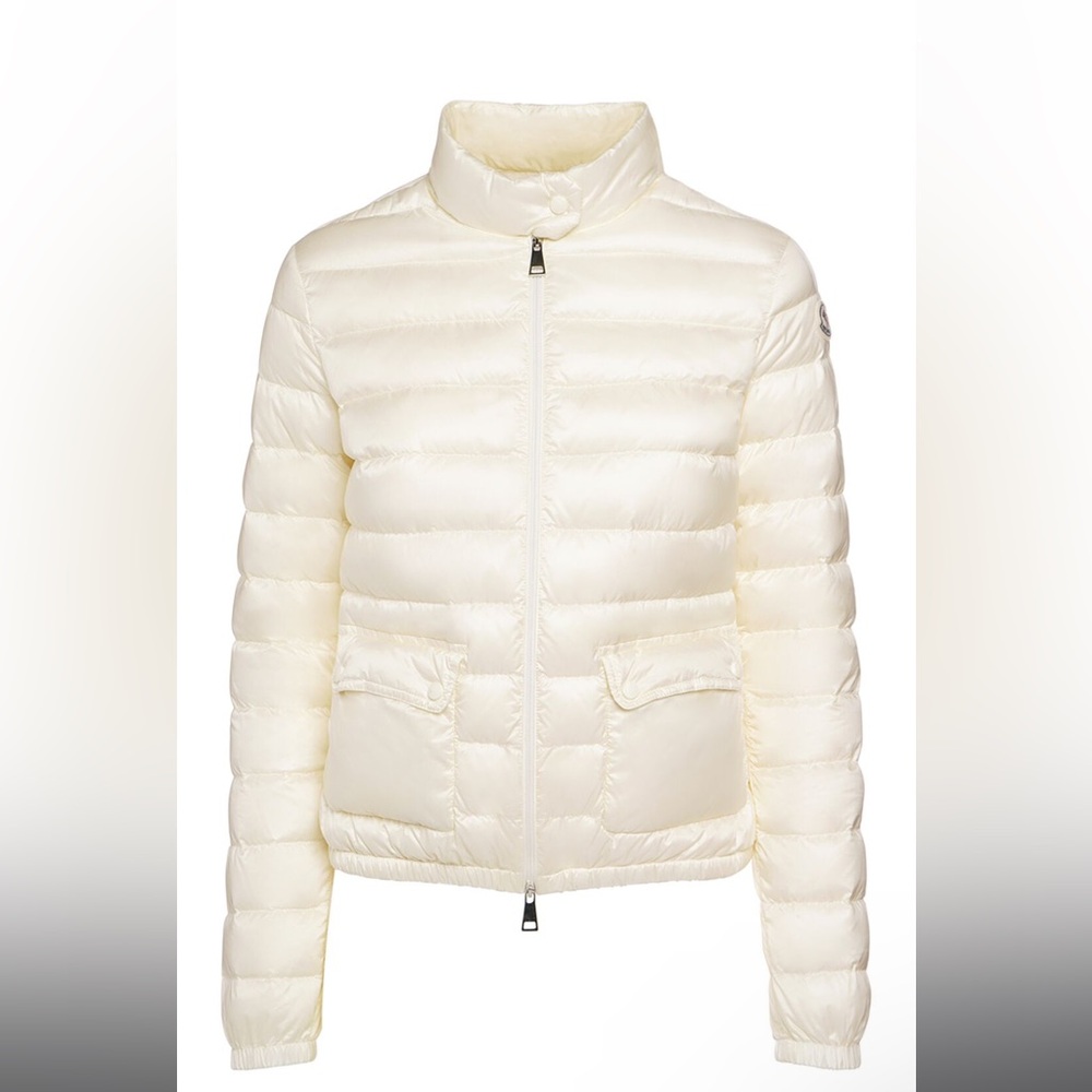 Moncler
Lans nylon short down jacket